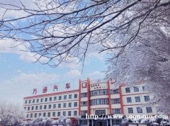 上中专学新能源技术选择乌鲁木齐市万通技工学校